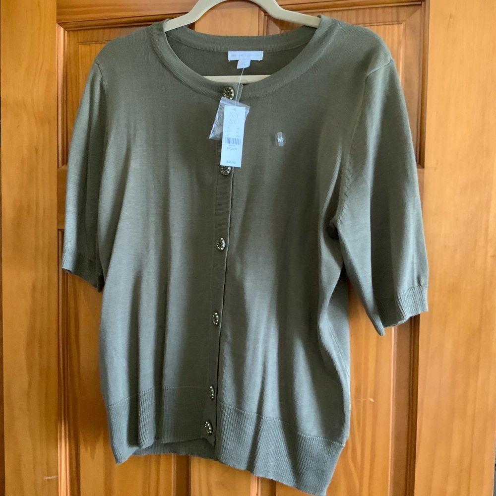 NWT NY&COMPANY Short Sleeved Sweater Olive Sz MED